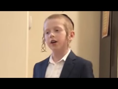 Wonder Boy Yanky Green Singing In The Day Of The Yuhrzeit of the holy Bat Eien