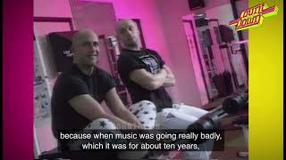 Right Said Fred - Im Too Sexy | Countdown Interview (1992)
Formed in 1989 Right Said Fred rose to fame in 1991 with the release of I’m Too Sexy’.
‘I’m Too Sexy reached the Billboard US #1 slot in Feb 1992, making it the first debut single since The Beatles to achieve that chart position. The band also have another 3 Billboard US#1 writing credits to their name with Taylor Swift: ‘Look What You Made Me Do’, Beyonce: ‘Alien Superstar’ and Drake ‘Way 2 Sexy’. Other writing credits include Sugababes: ‘Get Sexy’, The News: ‘Stand Up (For the Champions)’, Sofi Tukker: ‘Batshit’.
Right Said Fred have sold over 30,000,000 units worldwide. The band have also had songs featured in Shrek, The Simpsons, Family Guy, West Wing, Love Island, X-Factor, NCIS, Dynasty, Grumpy Old Men, California Man, Prêt-a-Porter, The Sweetest Thing, Despicable 4, The Nanny, Sex and The City, Spin City, The Masked Singer, Strictly Come Dancing, Angry Birds + many more. Right Said Fred - Im Too Sexy | Countdown Interview (1992)