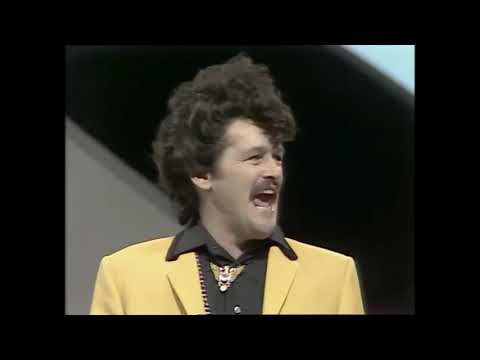 Cannon & Ball With Shakin' Stevens - Blueberry Hill (R.I.P) (HQ)