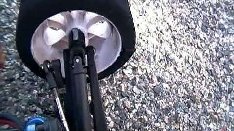 Traxxas Rustler Crash (Damage Report)