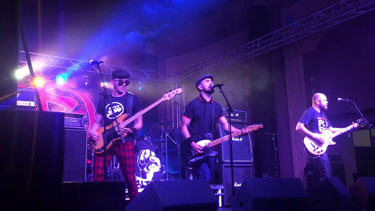 Subalternos - Mentiras (Ao Vivo) - Rebellion Festival 2019