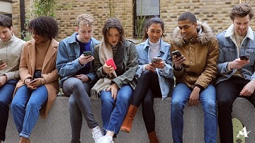 Social Media Platform MeWe Jumps To #7