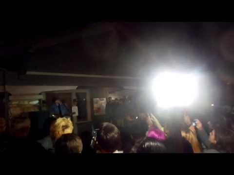 Barry Johnson (Joyce Manor)- Housewarming Party and Beach Community Live at Pitzer College