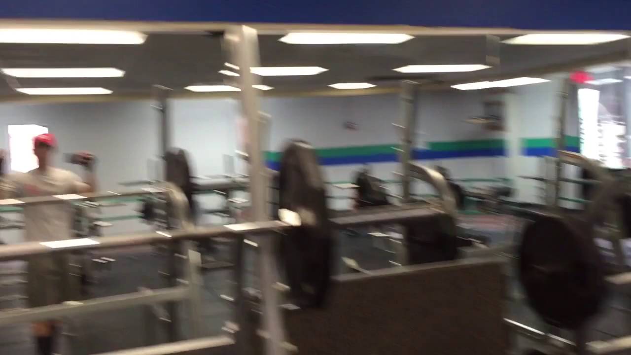 Guy bench press hip thrusts Gym fail 2016 Perfect form YouTube