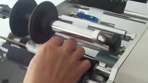 JJZ-T-413半自动圆瓶贴标机 semi-automatic labeling machine