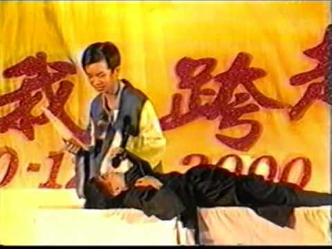 美中千禧文娱晚会2000独幕剧：神医（Sketch）