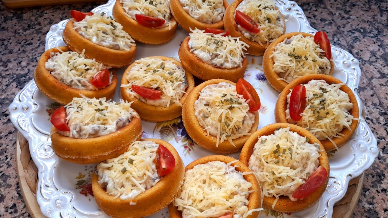 بيتزا🍕سائلة بحشوة مميزة😋 متشبعوش منها برعي بيها ولادك وموالين الدار 🌛شهيوات رمضان🌜