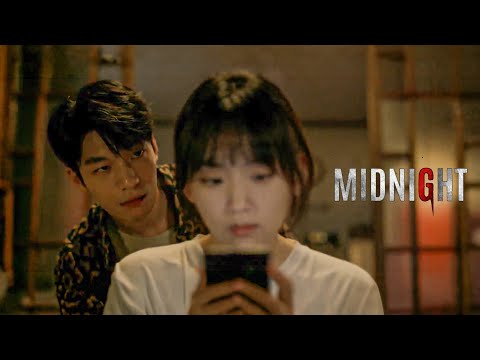 A deaf girl accidentally sees a serial killer who then decides to stalk her | Midnight Movie Summary