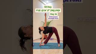 Get Flexible with #trikonasana 🔺- Chest open, legs and spine long. #trianglepose #30daychallenge