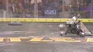 Ziggo Turns Bots into Scrap screenshot 1