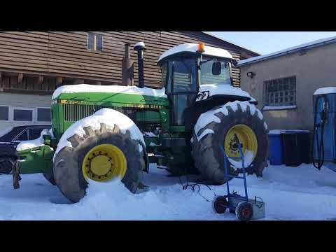 Video: Hoe start je een oude John Deere-tractor?
