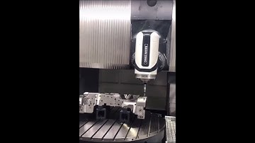 Quick automatic tool change! The six-axis machining center is working!