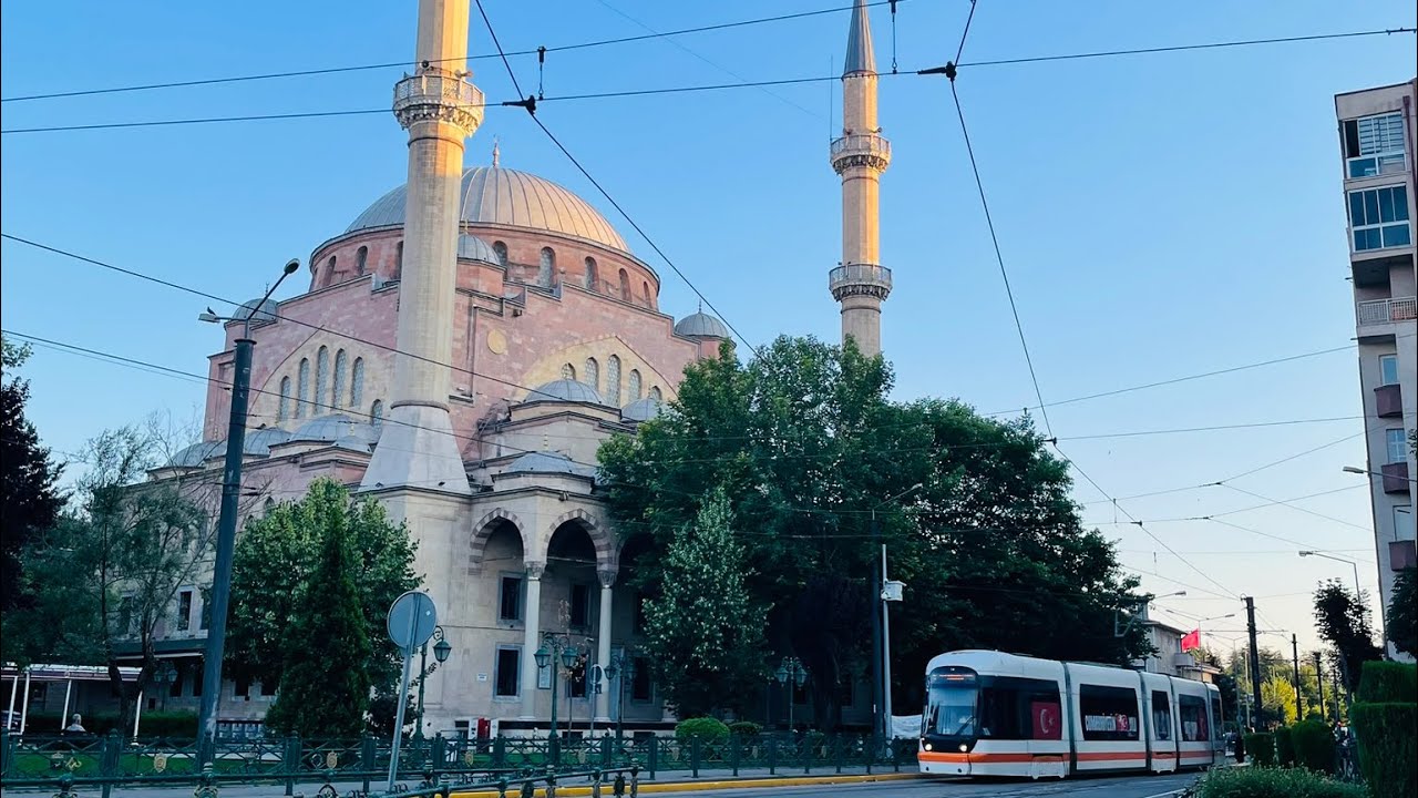 20.06.2025 Eskişehir Reşadiye Camii Medine makamı yatsı ezanı