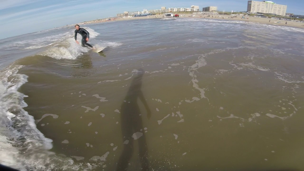 Summertime surf zandvoort