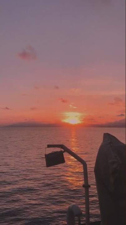 mentahan story' wa senja sore di laut full screen keren | story' wa