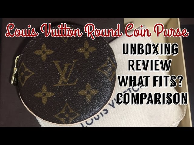 Louis Vuitton round coin purse comparison/What fits inside besides coins? 