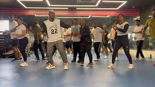 Sumne Sumne ..Zumba Dance