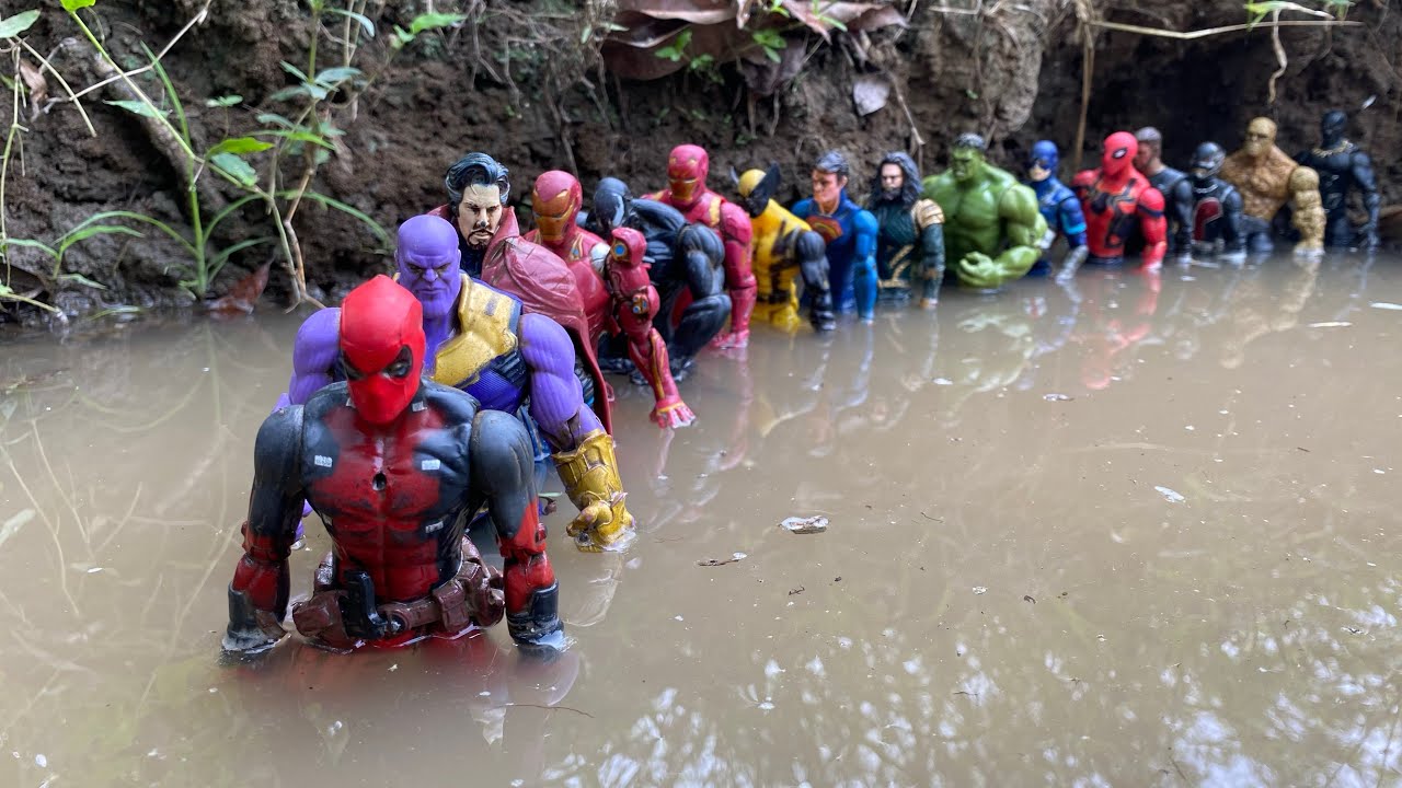 Superheroes Avengers Story, Deadpool, Thanos, Docter Strangers, Ironman, Venom, Ironman, Wolverine