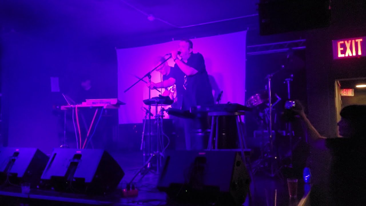 !Bang Elektronika -  Der Mussolini [DAF cover]  [Live at the Garrison, Toronto, July 15 2022]