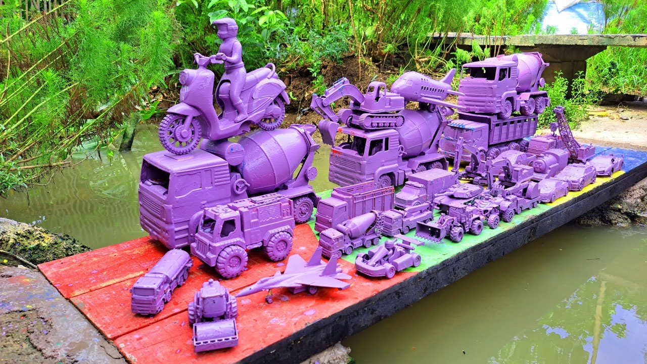 Mencari Mobil Mobilan Berlumpur, Mobil Molen Besar, Truk Tronton, Mobil Balap, Mobil Pemadam