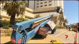Cherry picker accident hurts worker