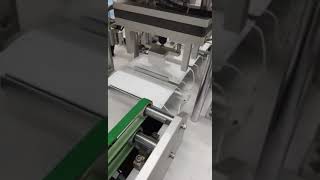 Automatic double side  ear loop welding machine with converyor