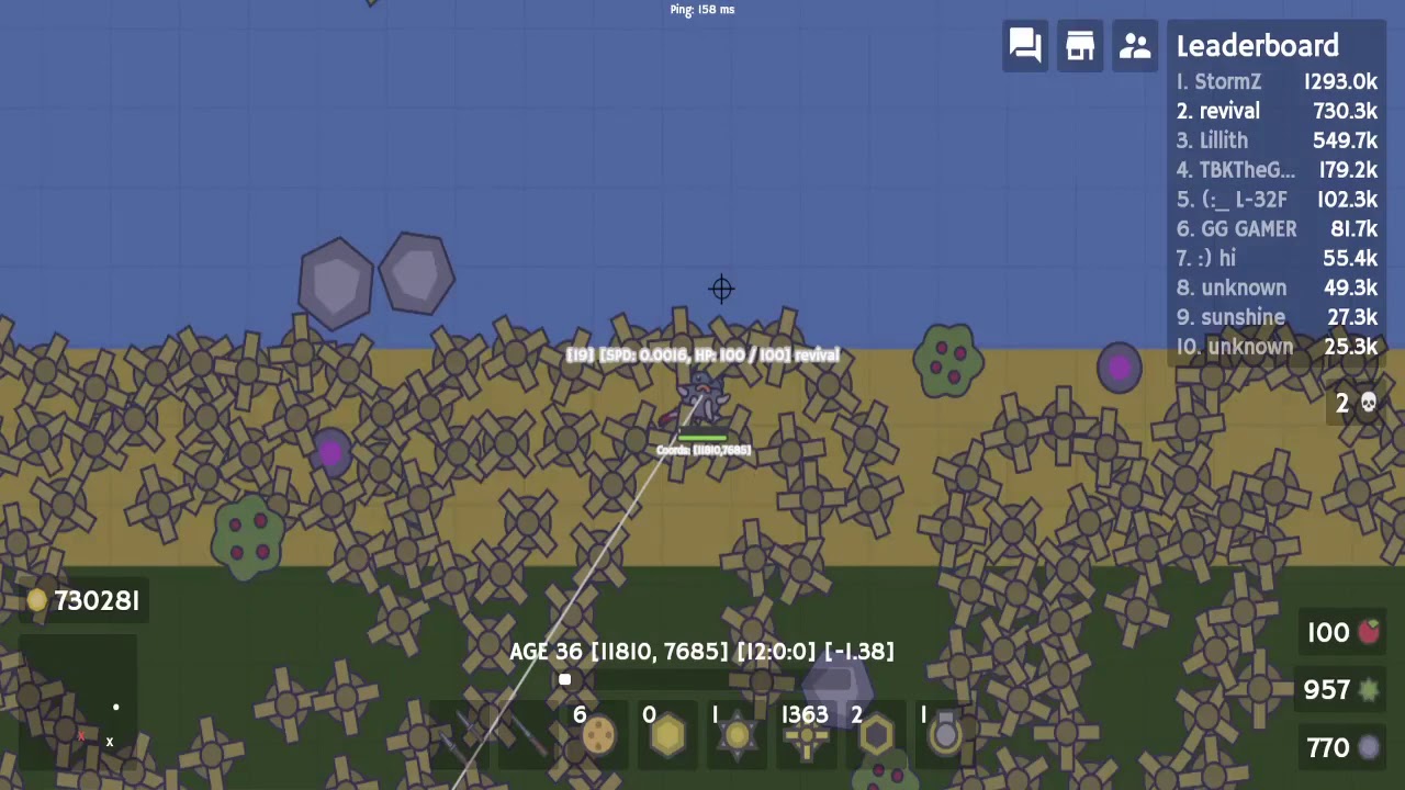 RV3 10 Minute Survival: MooMoo.io Hacks VS Hackers GAUNTLET (50+ KILLS) 