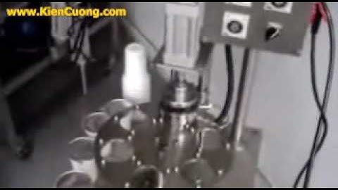 Máy dán ly nhựa, miệng cốc dạng bán tự động