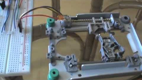 Arduino and DVD Bipolar Mini Stepper Motor driven by a L293D Arduino