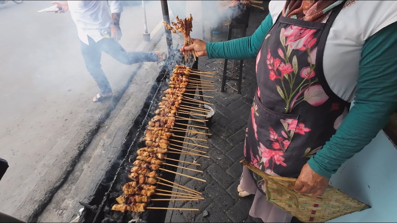 [ 4K] SATE KAMBING PAK PUR DI TAWANGMANGU || APA BENAR BENAR PALING ...