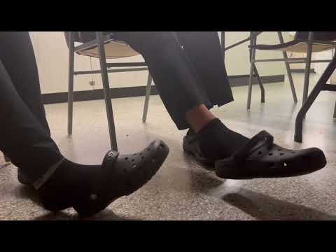 Croc shoe play at school