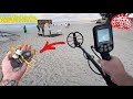 Beach Metal Detecting! Realistic AF! 🤯