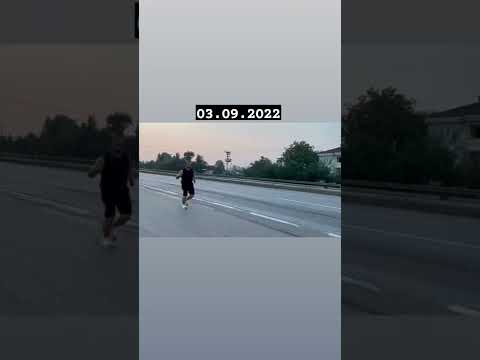Çalıştığı Fabrikaya Koşarak Gidiyor