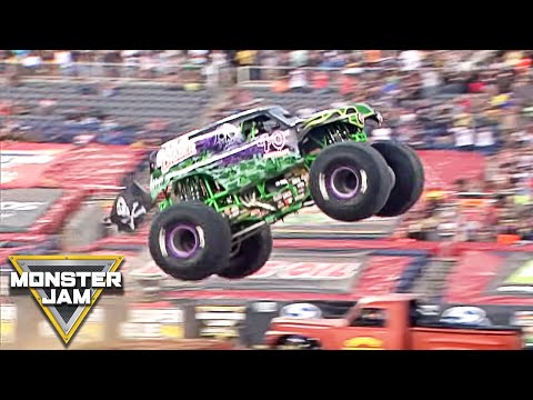 Grave Digger 40th Anniversary Encore - Monster Jam World Finals XXI