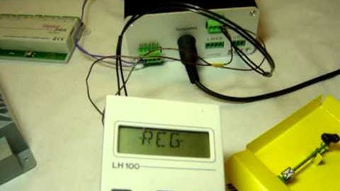 Lenz LS100 Accesory decoder .wmv