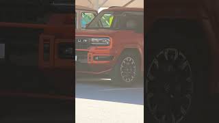 jetour cars in dubai | Electric cars  #jetour #carspotting #dubaicars #automobile #burjkhalifa