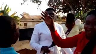 YESU NI MKOMBOZI WA DUNIA 'Usijione wa kawaida'