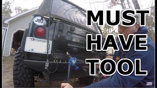 Jeep TJ | Fixing my Drop Down Tailgate | Astro Riv Nut Tool