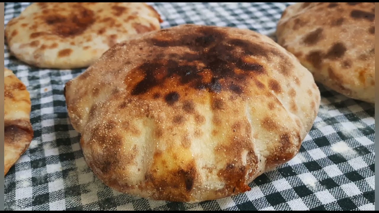 خبز الشحمة أو المخلّع الصحراوي بطريقتين :مخلّع الطاجين و مخلّع الكوشة