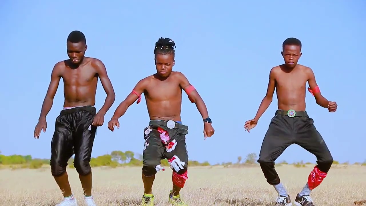Mjukuu  lufunga ft nyanda lufunga  song ichola Dr by ngassa HD mpy video