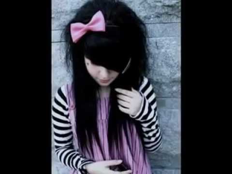 الفرق بين الايمو و عبدة الشيطان