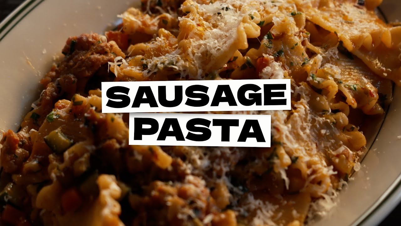 Паста с колбасками