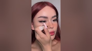 How I do my faux freckles! Used @SHEGLAM  #sheglamfreckletint (code  FPFT053 for 15% off) #freckple