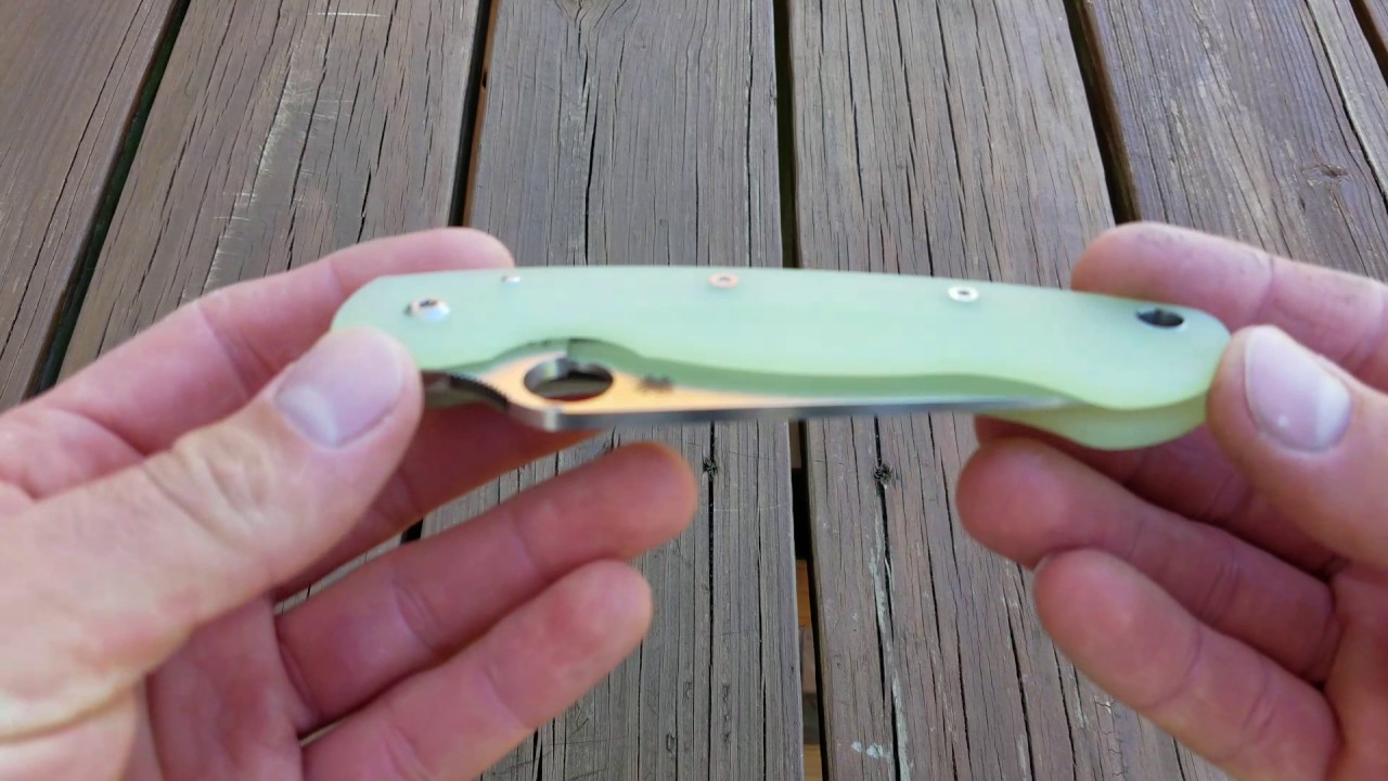 bladehq exclusive spyderco jade
