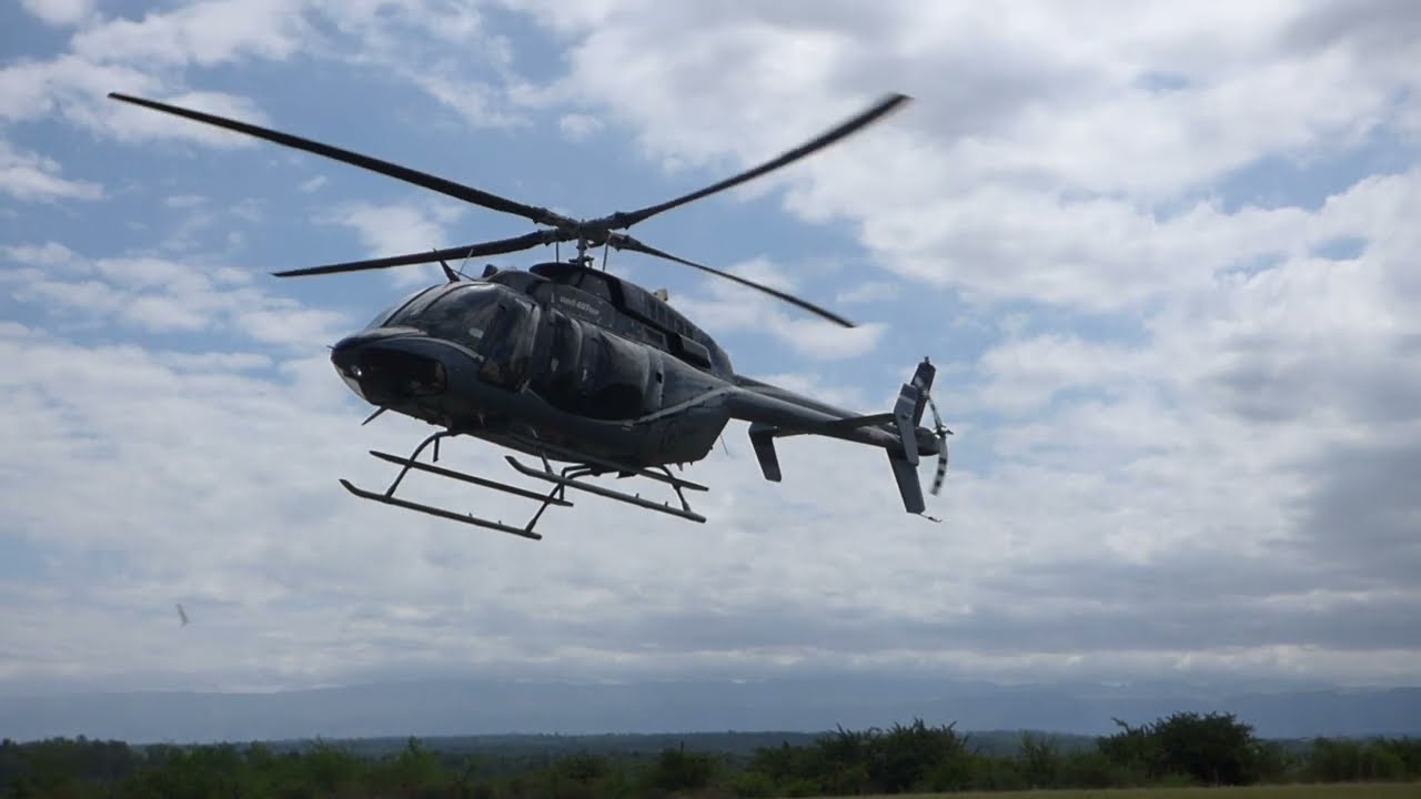 Bell 407 take of from vgb aeroclub - Córdoba