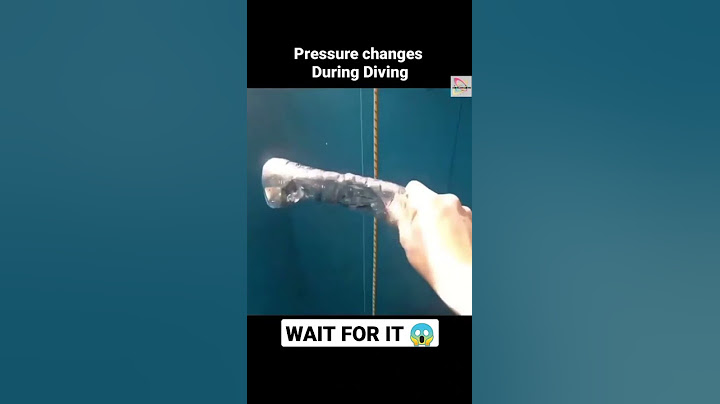 Pressure Changing Experiment #physics #science #water #pressure #ocean #diving #scuba #plastic #home