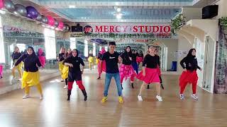C'est La Vie Line Dance / Choreo by Muhammad Yani (INA) / Demo by Mercy Studio Palembang