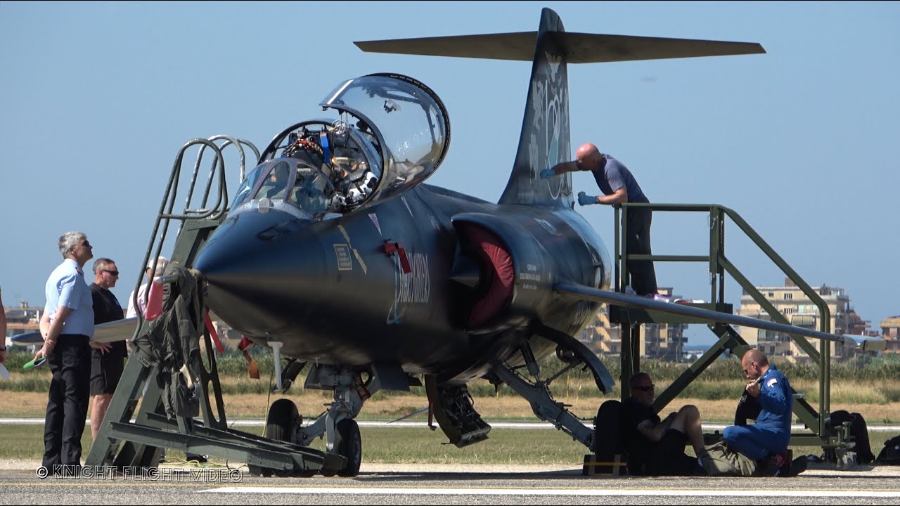 ⁣4K Lockheed TF-104 Starfighter Flies again over Italy after 18 Years !! @ PRATICA DI MARE AIRSHOW