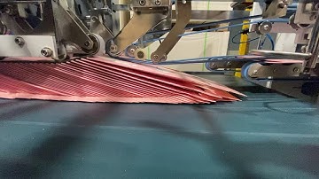 Folder gluer GS800. 3-corner packaging box. Crash-lock bottom box with window