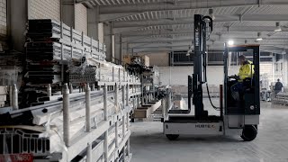 Hubtex Maxx Electric Multidirectional Sideloader Transports Long Loads